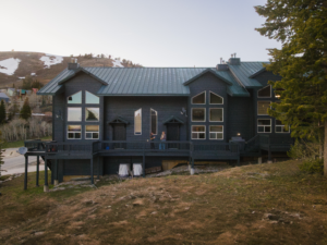 powderhausxjosifrommelt drone 5.webp